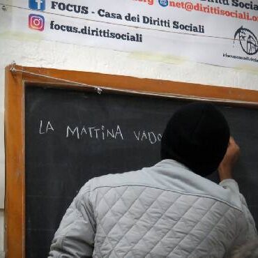 Riapre la scuola di via Giolitti, ecco le nuove regole