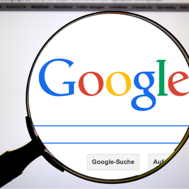 Google potrebbe aver ingannato decine di inserzionisti e violato le proprie linee guida