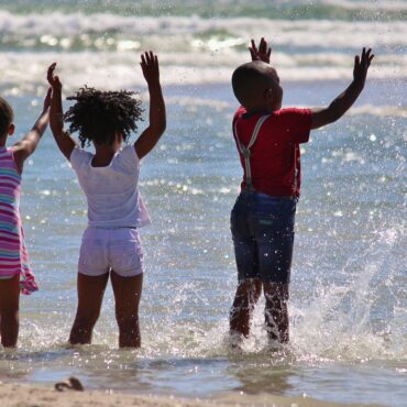 “Piccoli Schiavi Invisibili”: il nuovo report di Save the Children sullo sfruttamento minorile in Italia