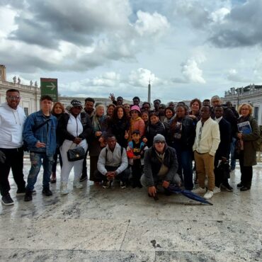 Tra arte e spiritualità: visita a San Pietro per gli studenti della Scuola di italiano della Cds